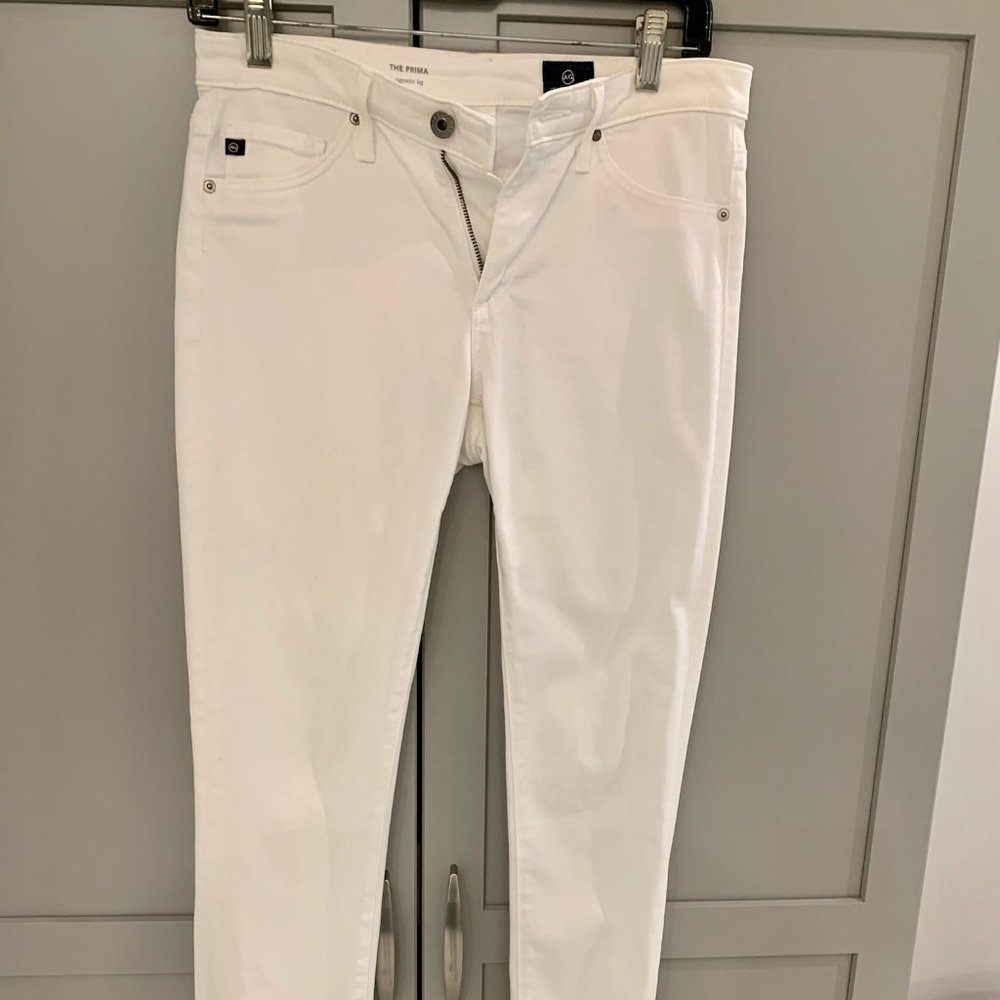 AG White Prima Cigarette Leg